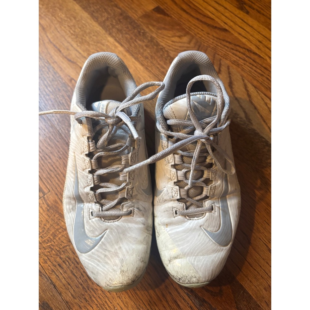 Nike Speedlax 5‎ Turf Lacrosse Shoes White Gray Womens 8 Athletic Cleats